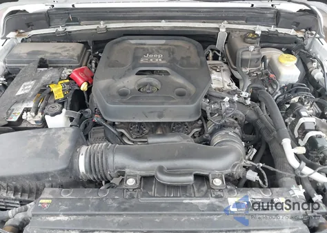 2021 Jeep Wrangler Unlimited Rubicon 4X4 from USA, damaged, VIN 1C4HJXFN6MW647467